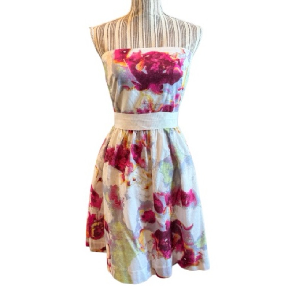 Banana Republic White Floral Dress petite lined zipper close ribbon belt